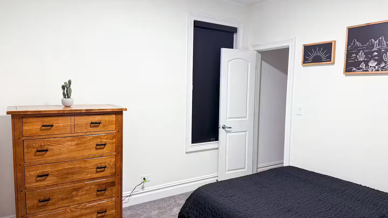 Photo of Bedroom in Blue Island