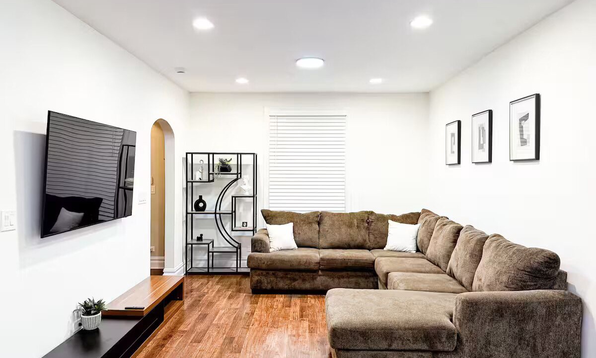 Photo of Livingroom in Blue Island