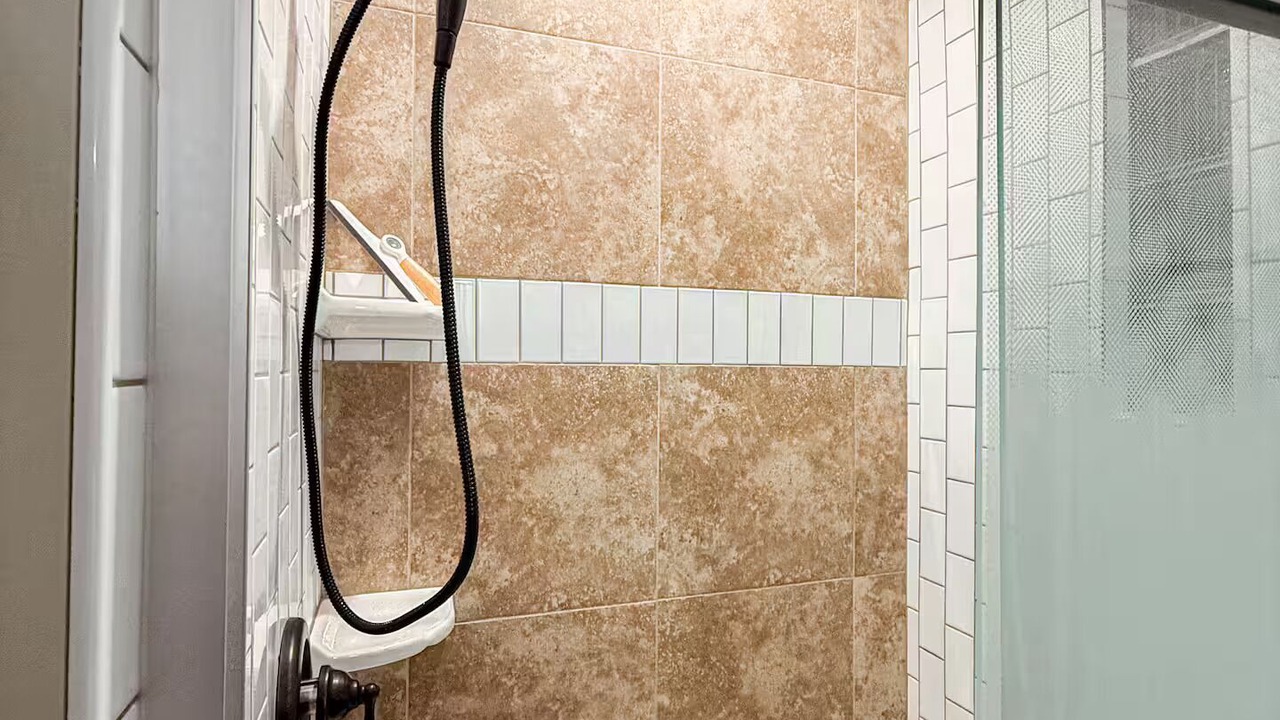Photo of Bathroom in Blue Island