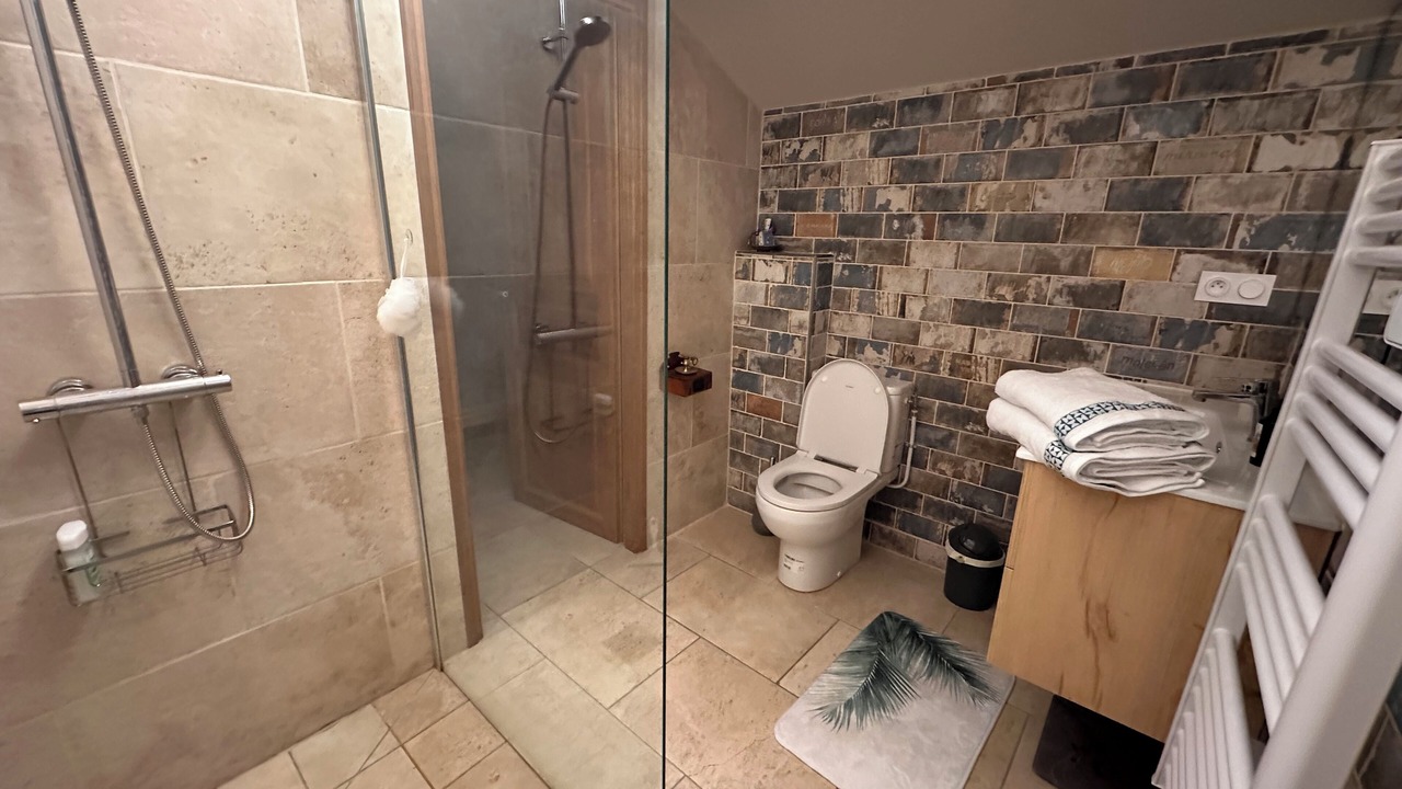 Photo of Bathroom in Reillanne