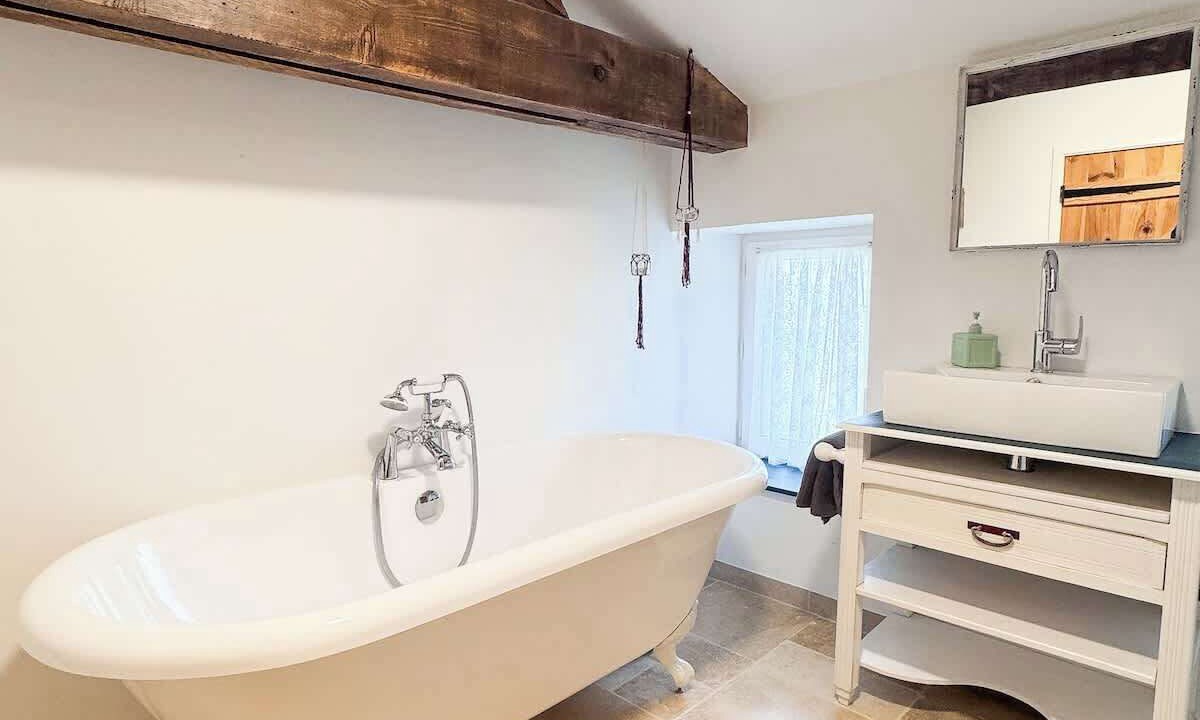 Photo of Bathroom in Les Epesses