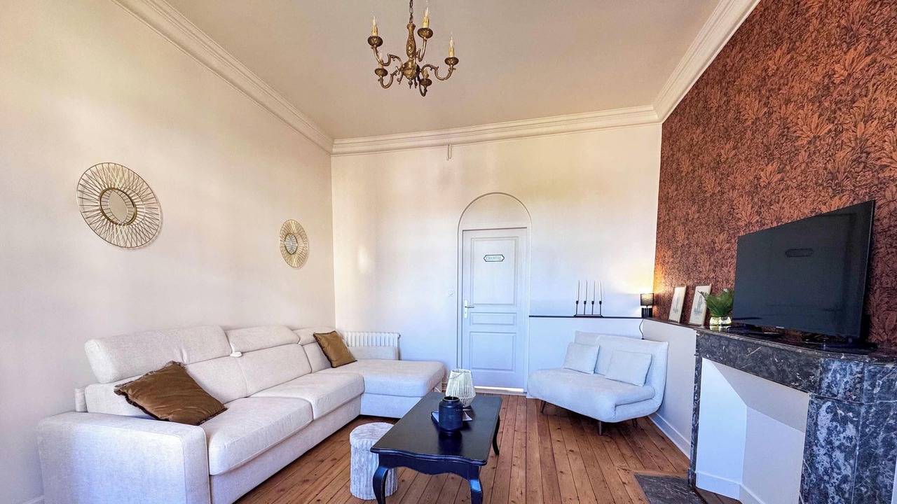 Photo of Livingroom in Petit Bourg