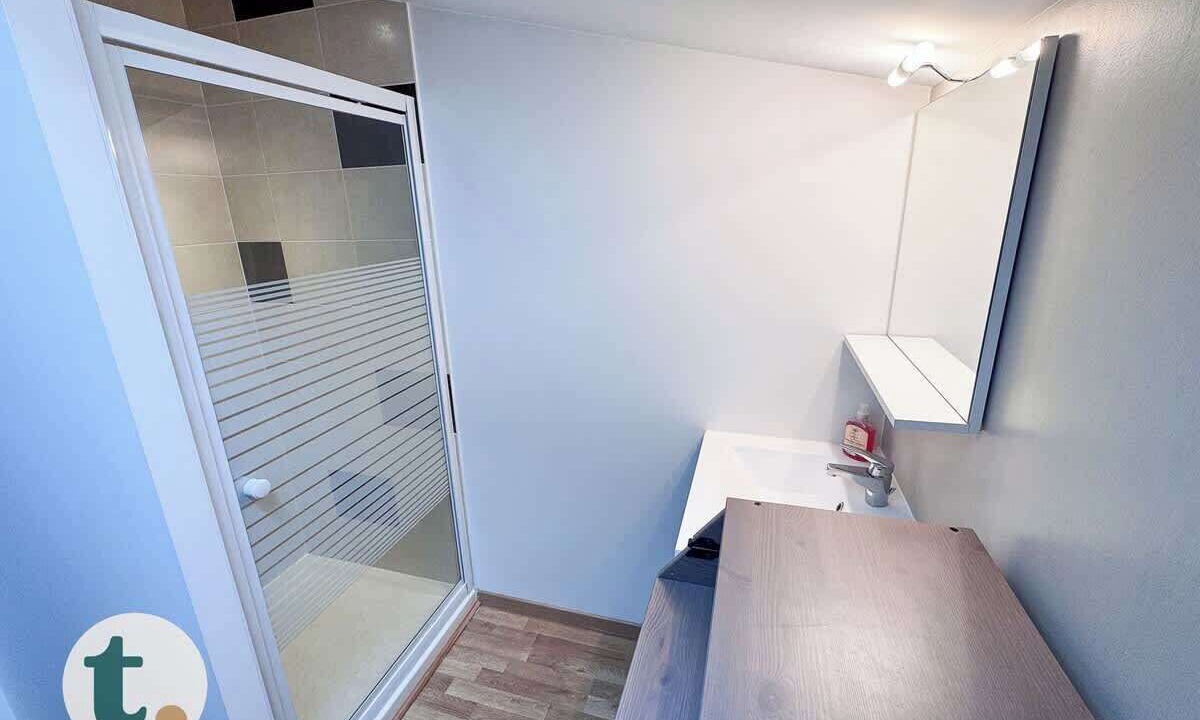 Photo of Bathroom in Les Herbiers