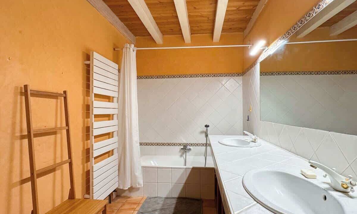 Photo of Bathroom in Mouchamps