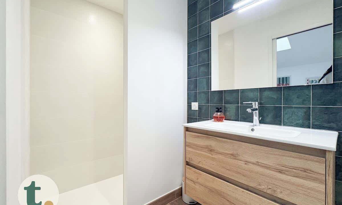 Photo of Bathroom in Les Herbiers