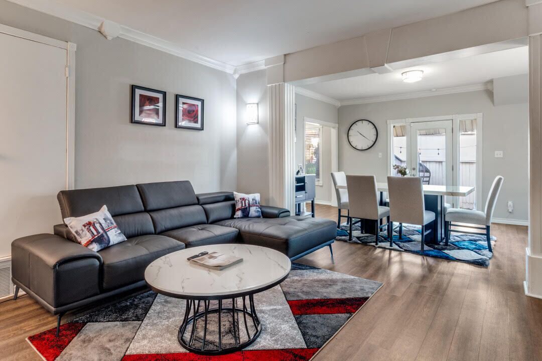 Photo of Livingroom in Oak Lawn