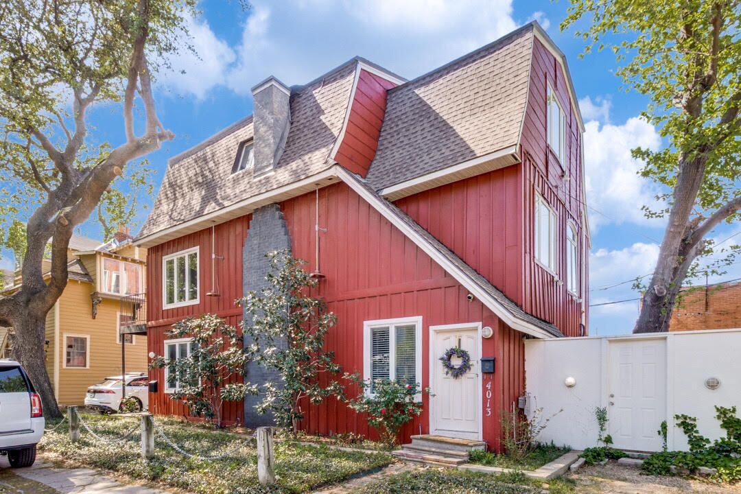 Photo of Outdoor in Oak Lawn