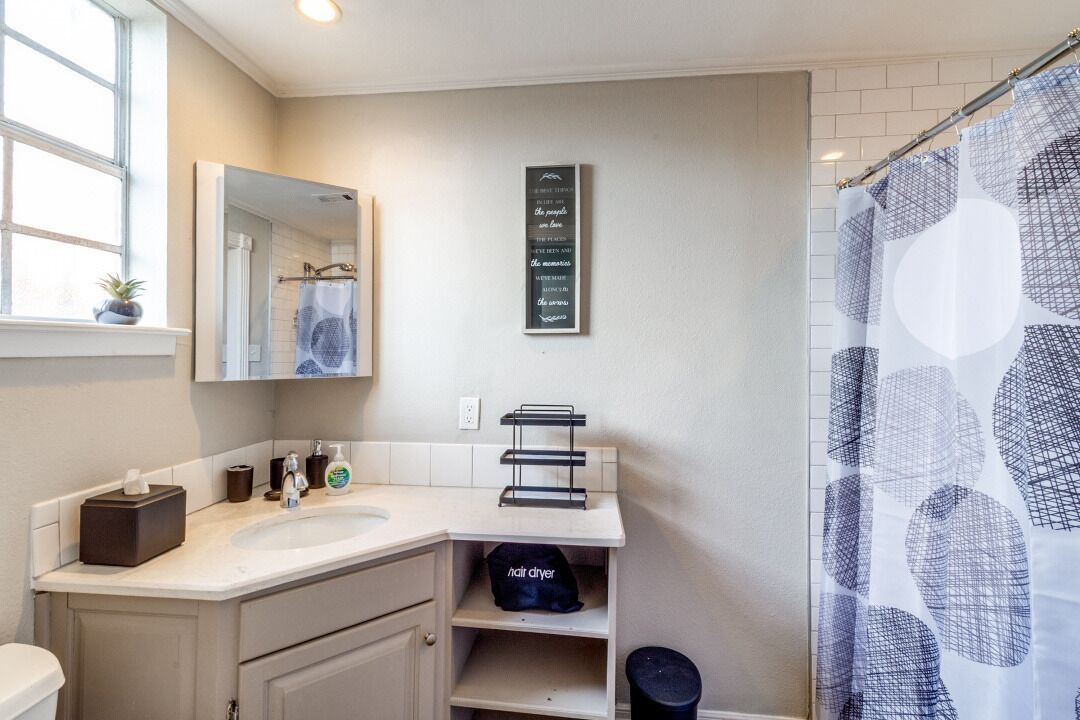 Photo of Bathroom in Oak Lawn