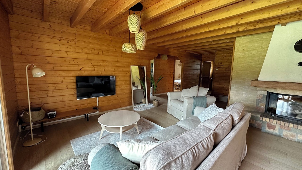 Photo of Livingroom in Jeanmenil