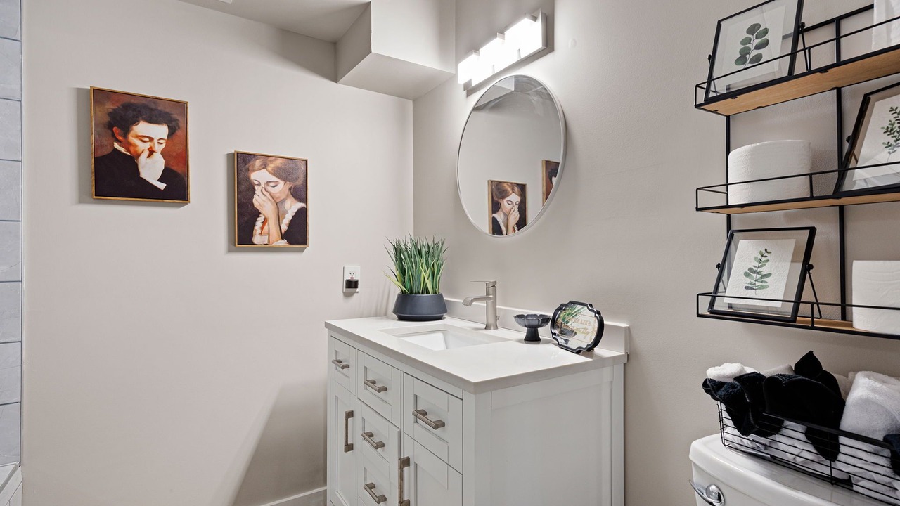 Photo of Bathroom in Acworth