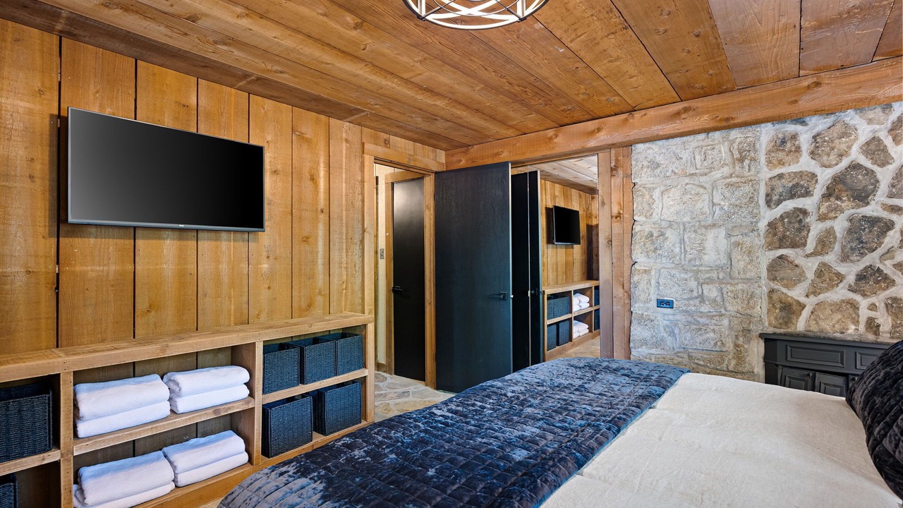 Photo of Bedroom in Acworth