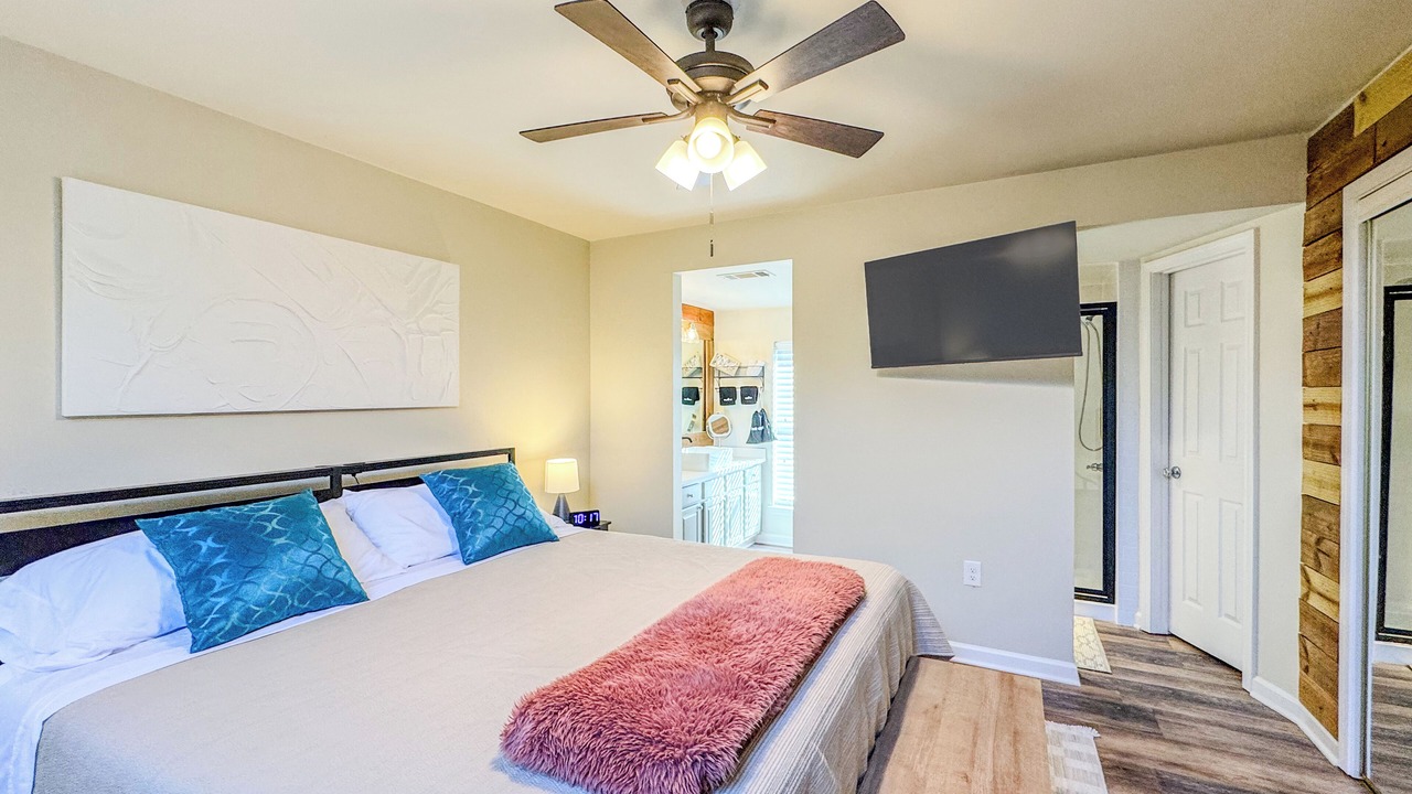Photo of Bedroom in South Baton Rouge
