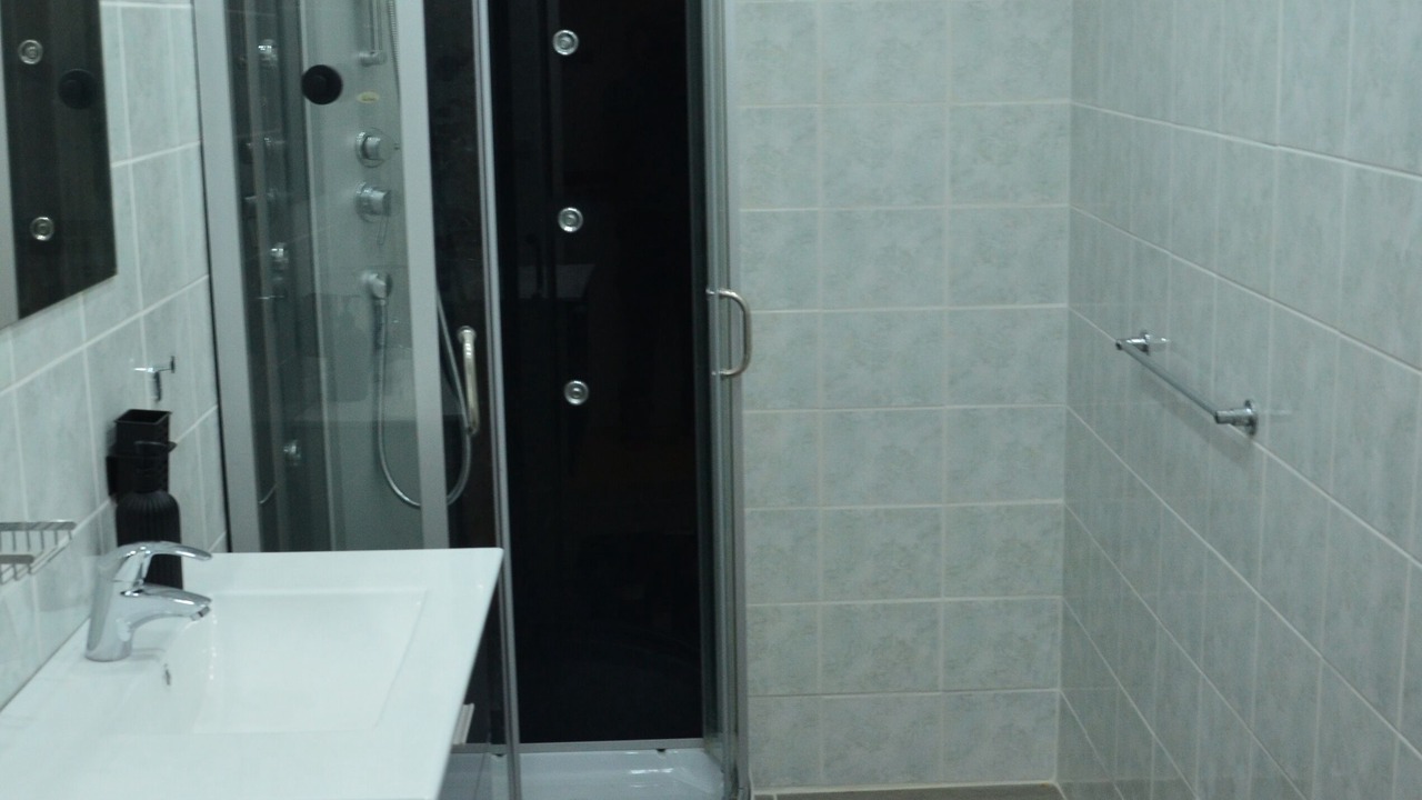 Photo of Bathroom in Montesquieu-Volvestre