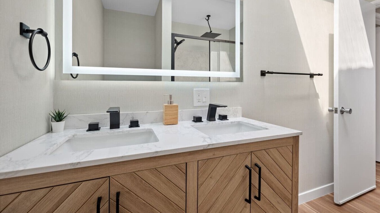 Photo of Bathroom in Portland Heights