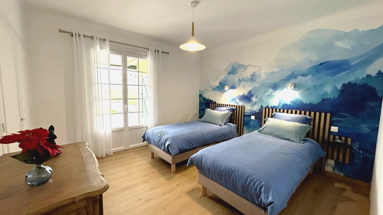 Photo of Bedroom in Garrey
