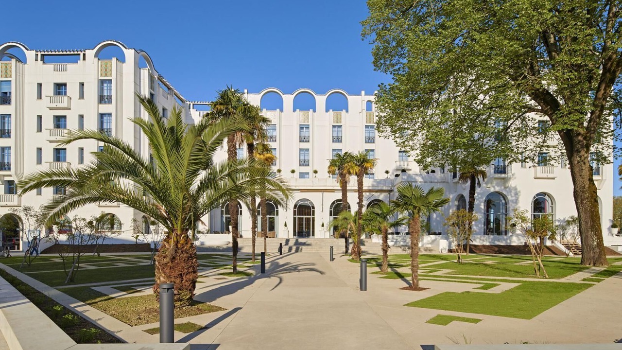Photo of Outdoor in Garrey