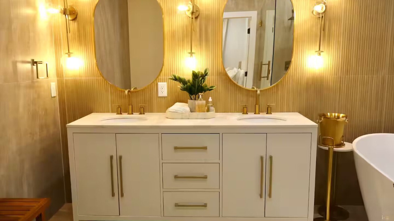 Photo of Bathroom in La Porte