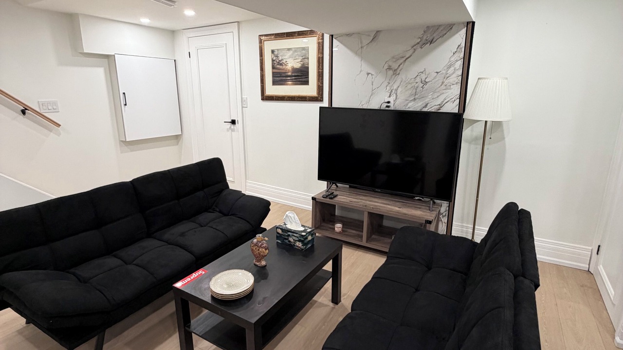 Photo of Livingroom in Vaughan