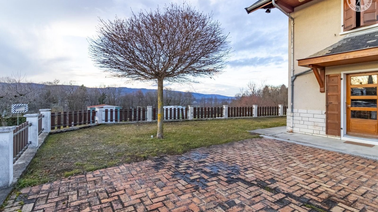 Photo of Outdoor in Saint-Girod