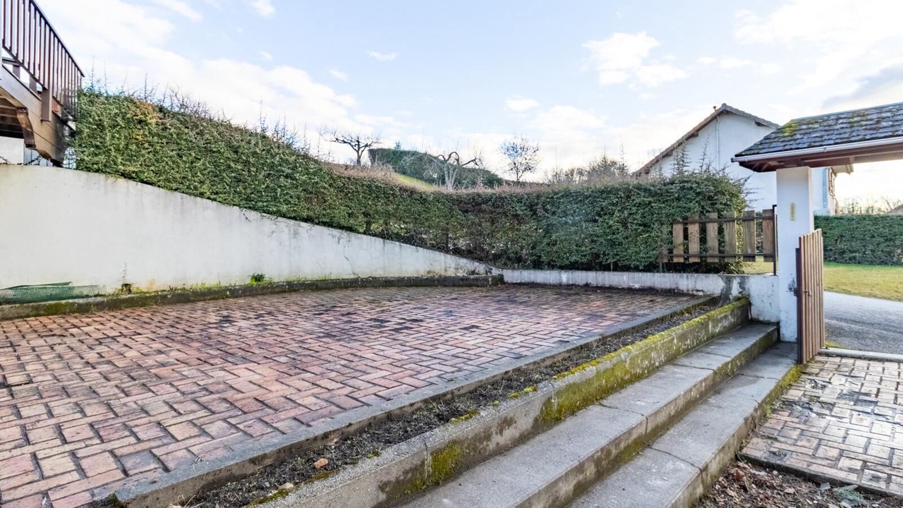 Photo of Outdoor in Saint-Girod