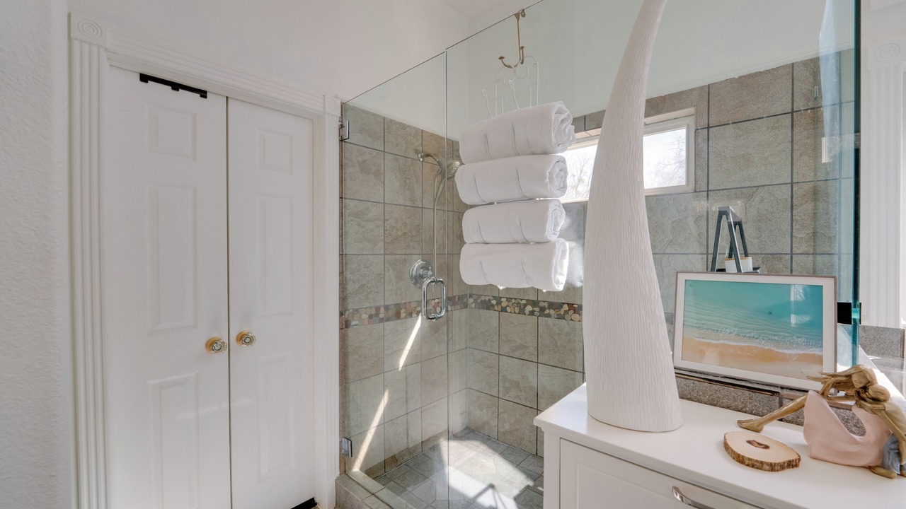 Photo of Bathroom in Cedar Hill