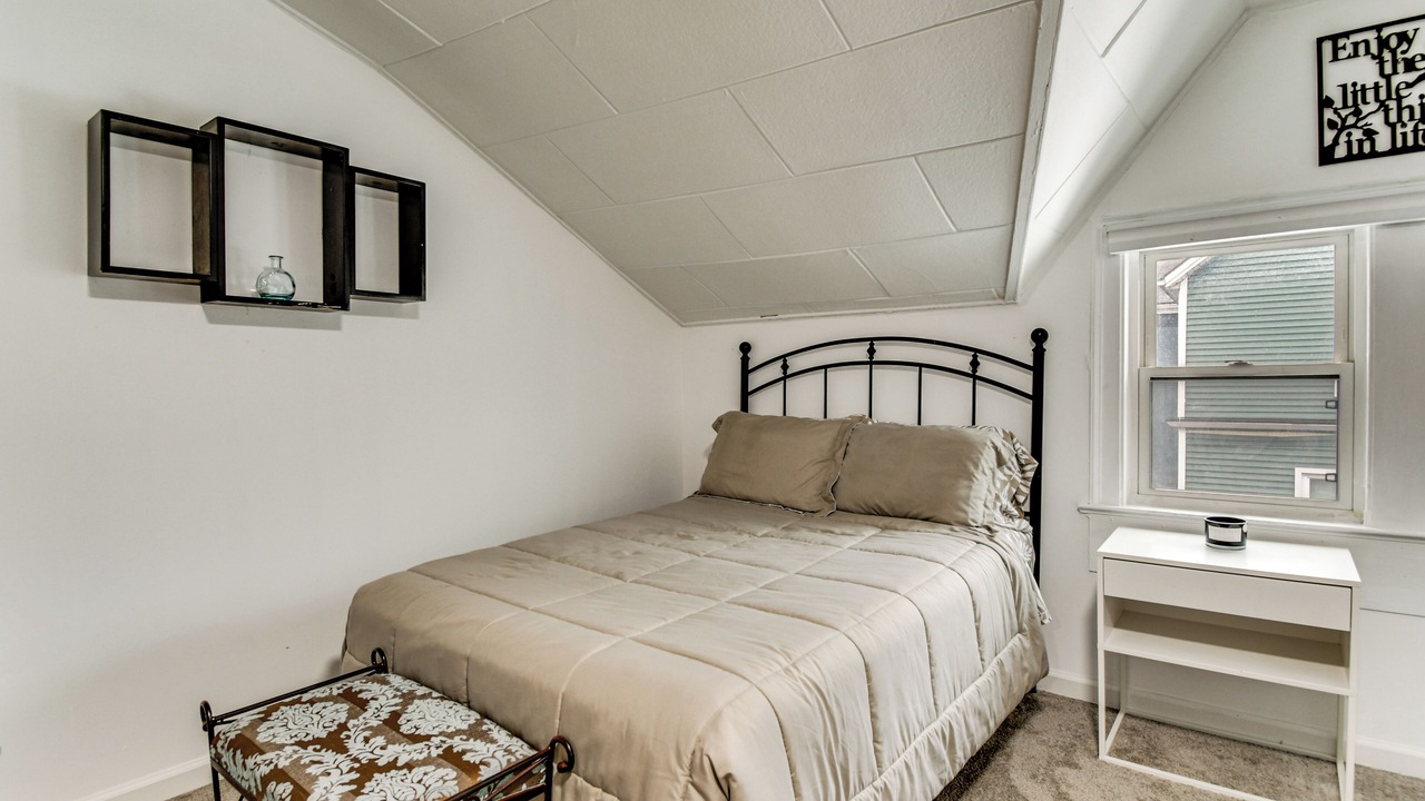 Photo of Bedroom in Corn Hill