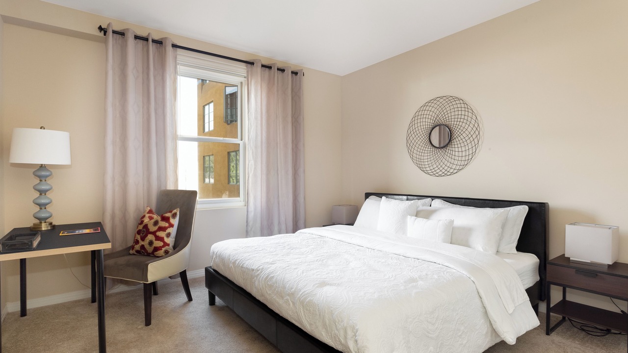 Photo of Bedroom in Old Pasadena