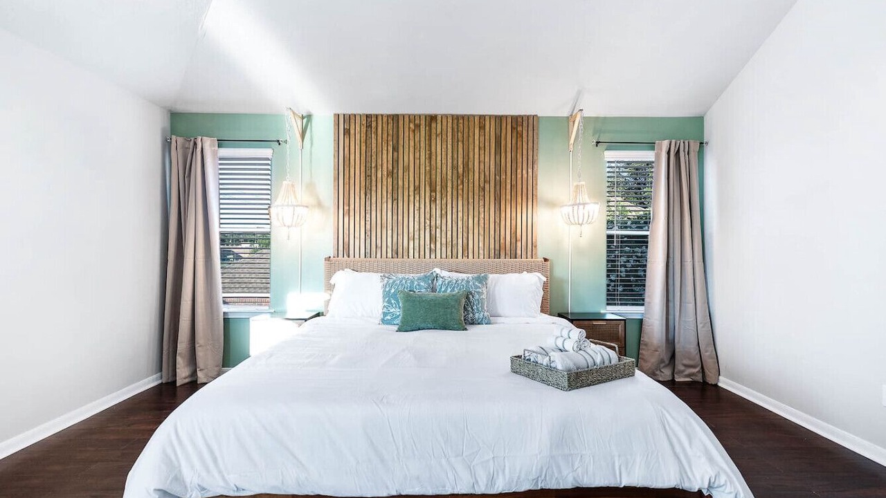 Photo of Bedroom in Pearland