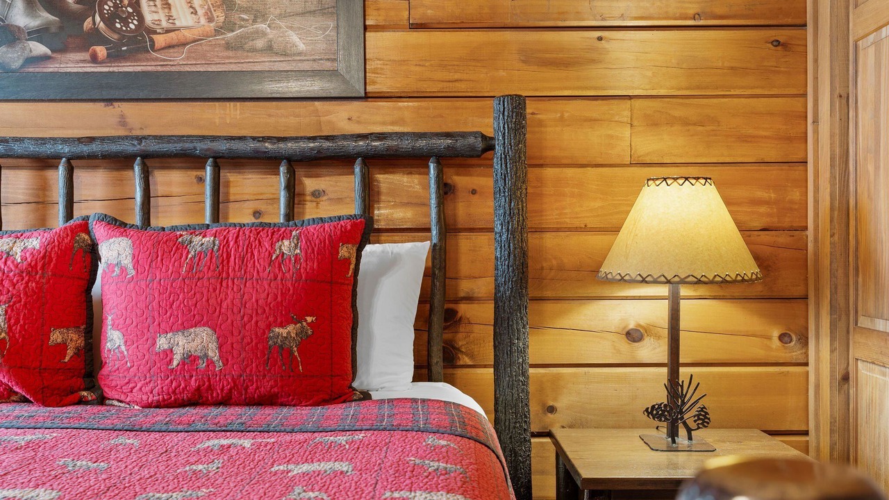 Photo of Bedroom in Big Cedars
