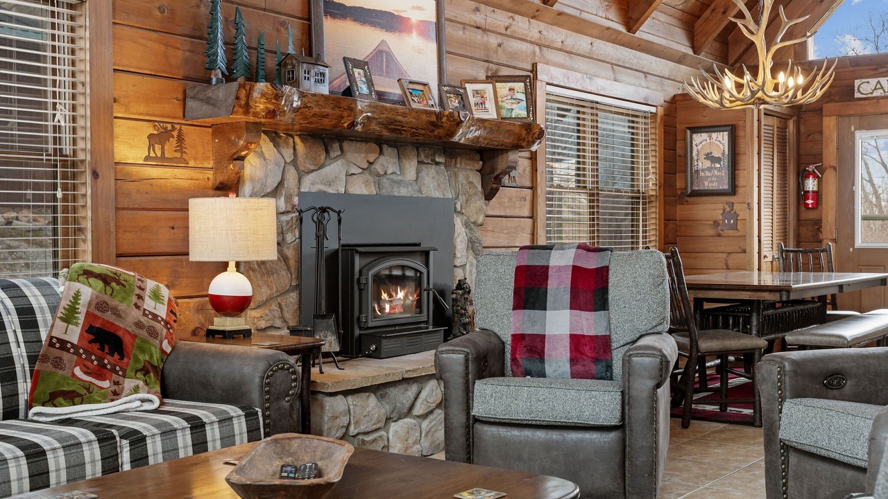 Photo of Livingroom in Big Cedars