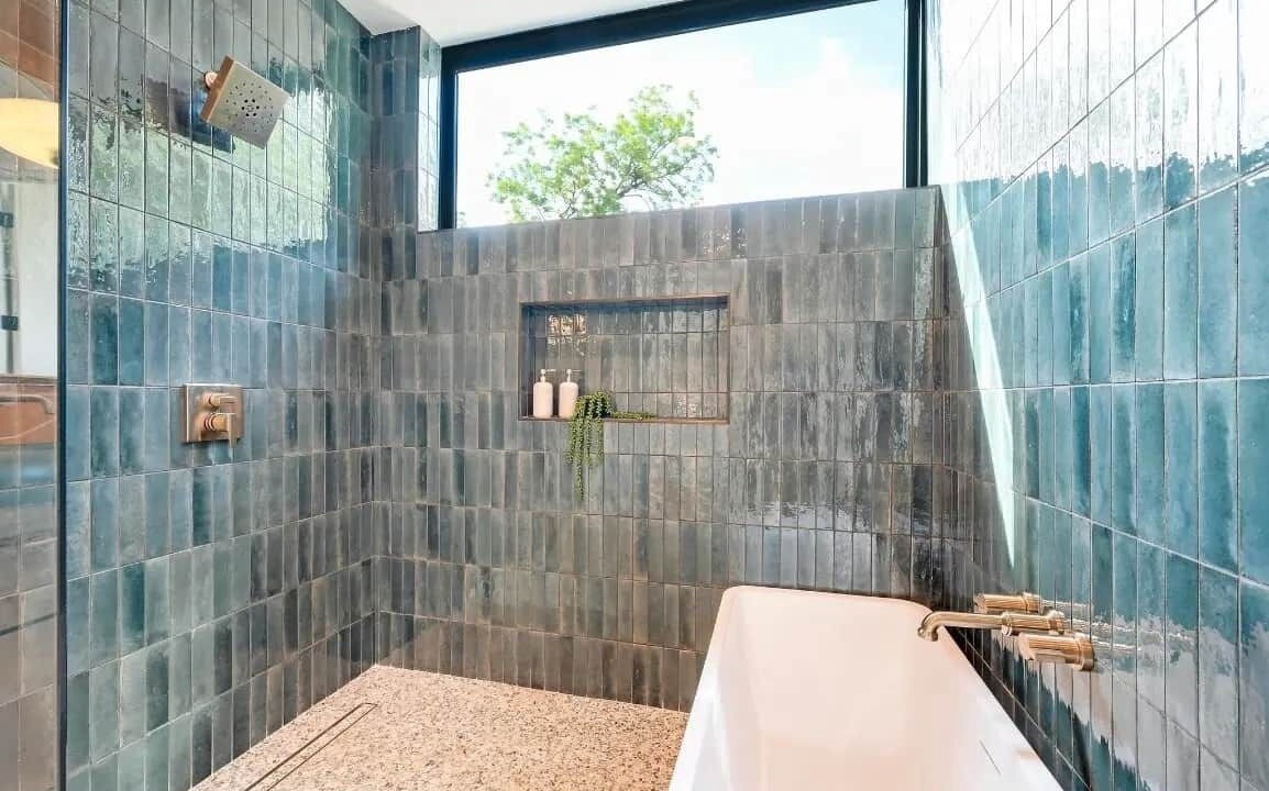 Photo of Bathroom in Govalle