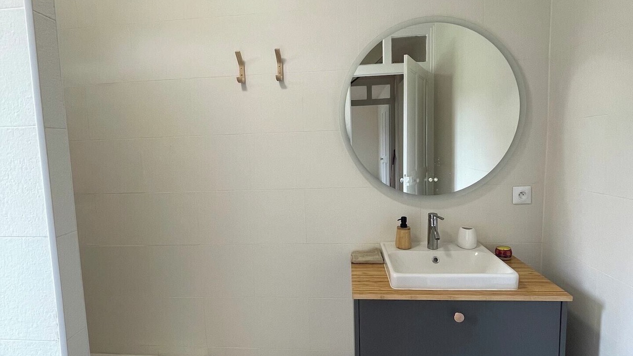 Photo of Bathroom in Saint-Geoire-en-Valdaine