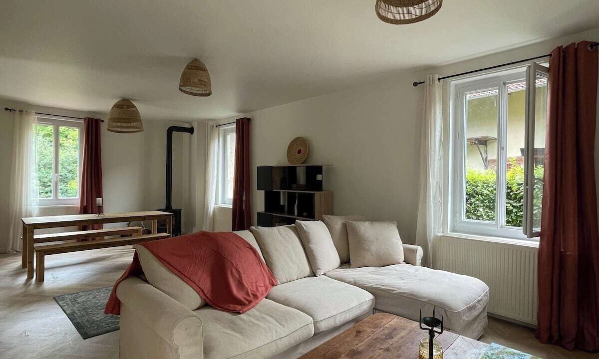 Photo of Livingroom in Saint-Geoire-en-Valdaine