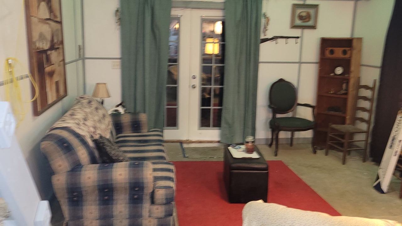 Photo of Livingroom in Gas City