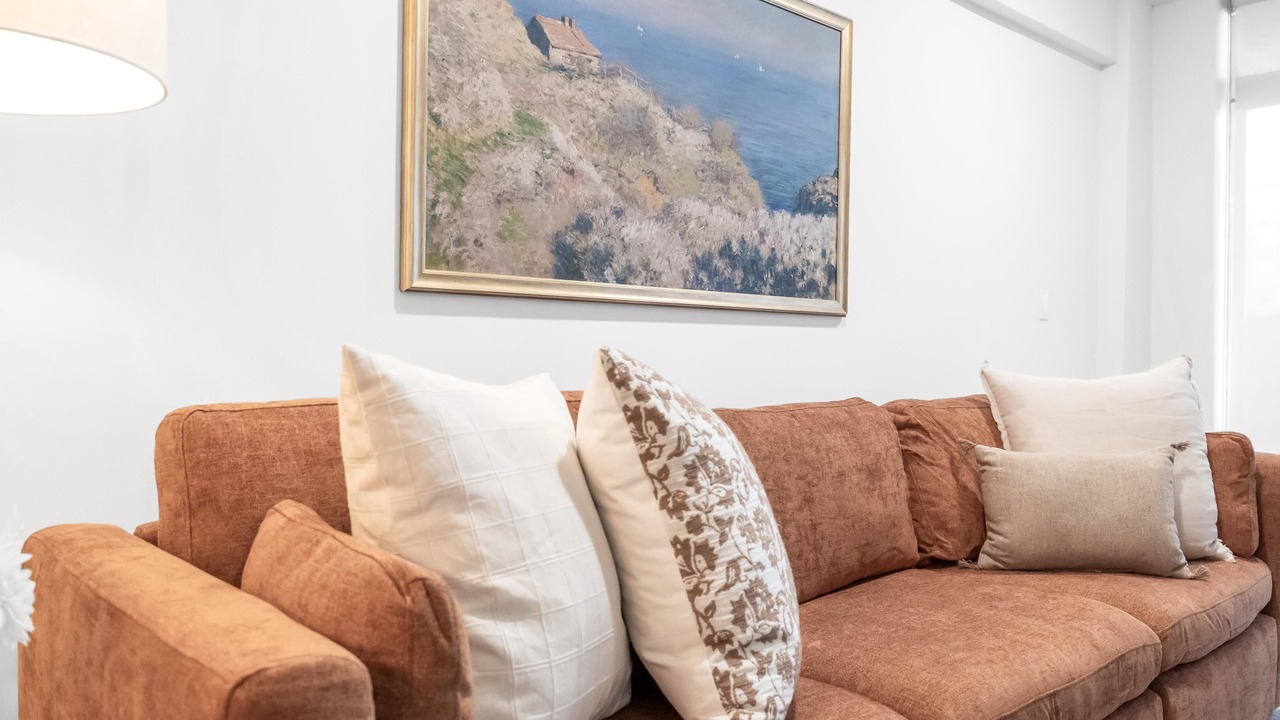 Photo of Livingroom in Oak Park