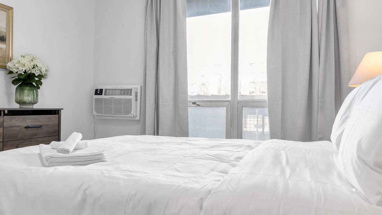 Photo of Bedroom in Oak Park
