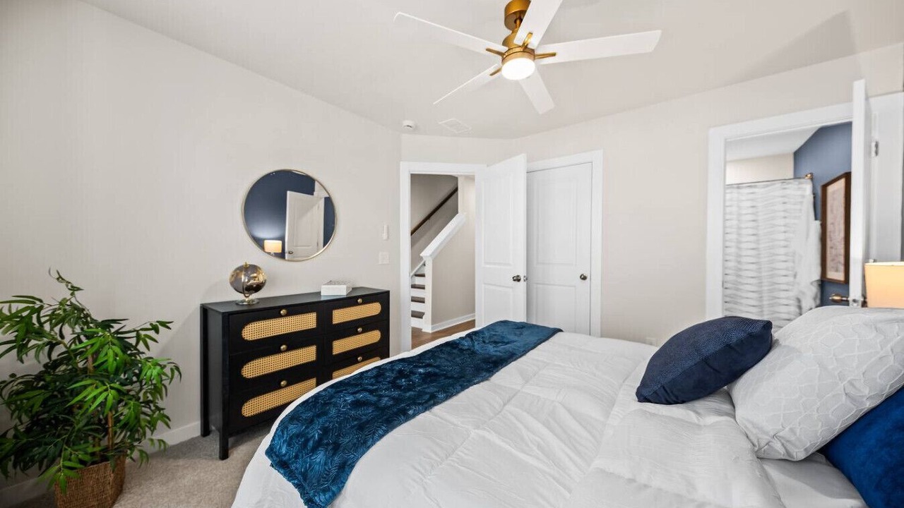 Photo of Bedroom in Summerville
