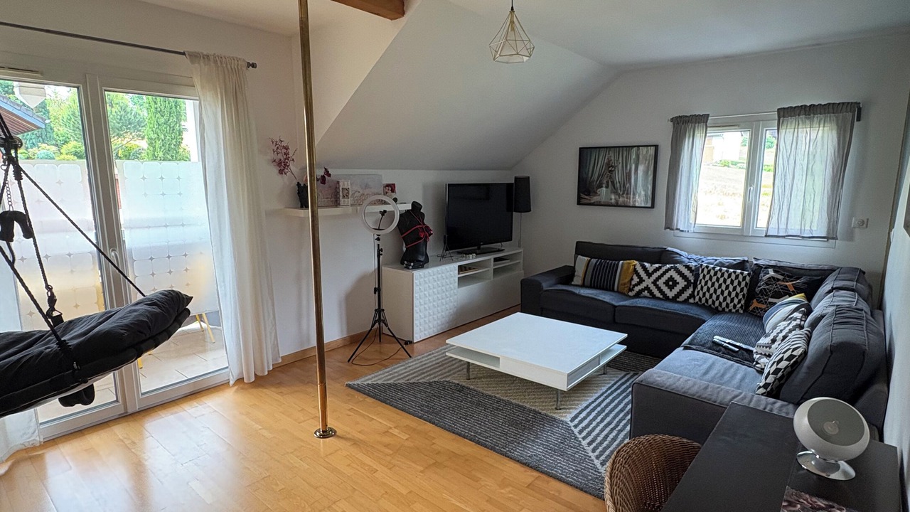 Photo of Livingroom in Sonnaz