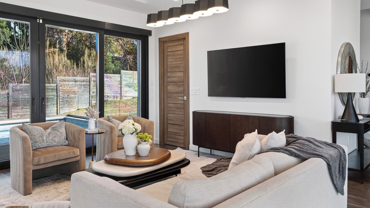 Photo of Bedroom in Apache Shores