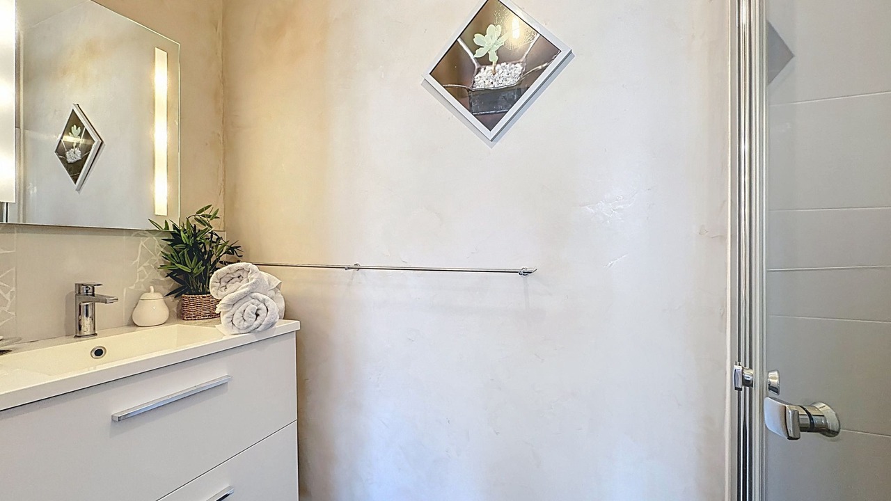 Photo of Bathroom in La Bernerie-en-Retz