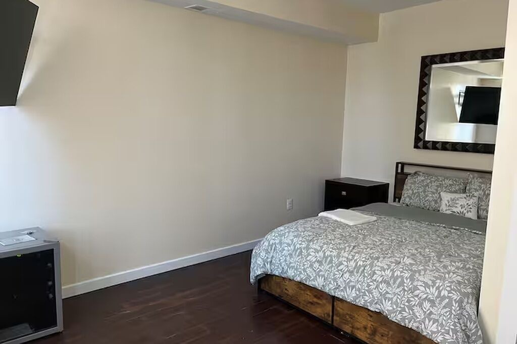 Photo of Bedroom in Downtown Baltimore