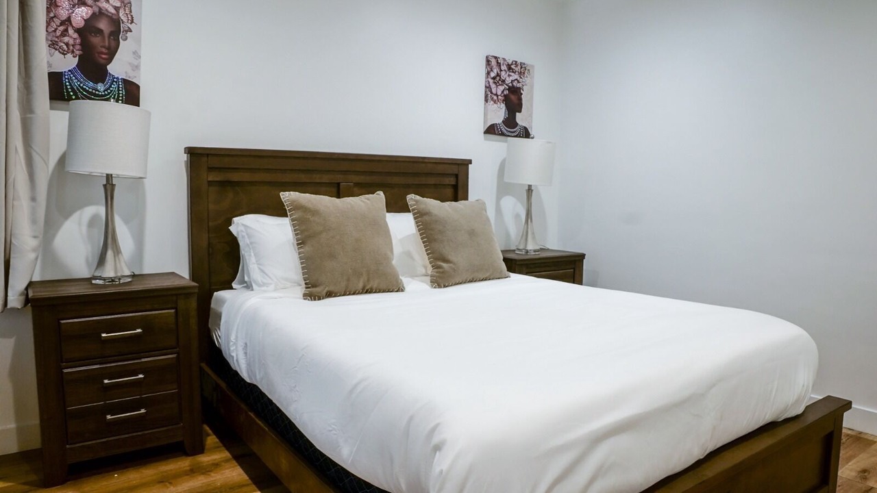 Photo of Bedroom in Burbank
