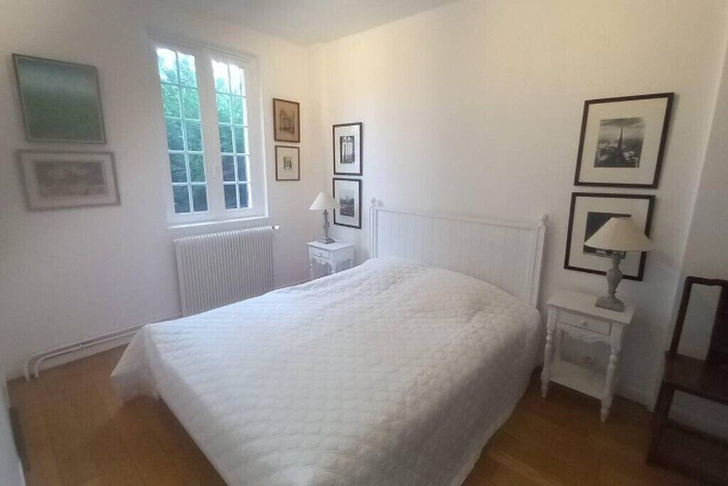 Photo of Bedroom in Le Vesinet