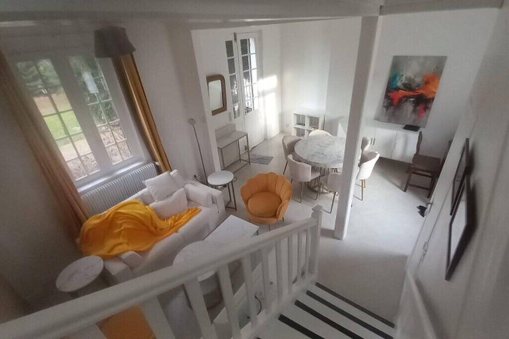 Photo of Livingroom in Le Vesinet