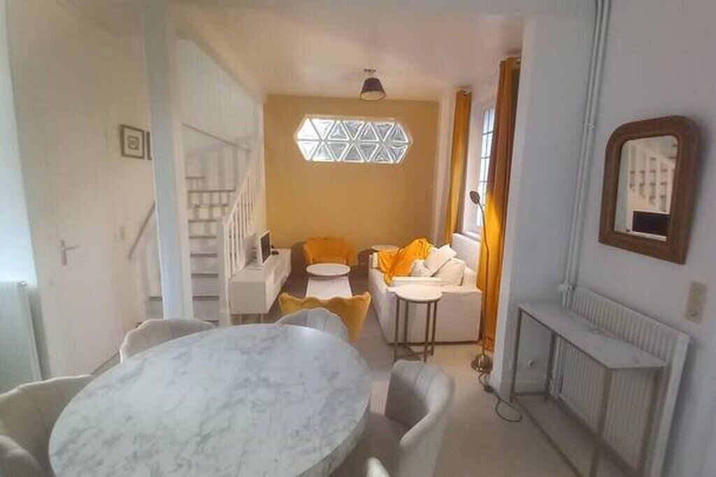 Photo of Livingroom in Le Vesinet