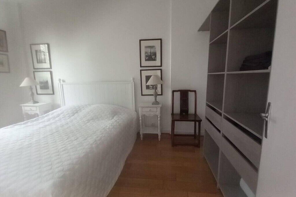 Photo of Bedroom in Le Vesinet