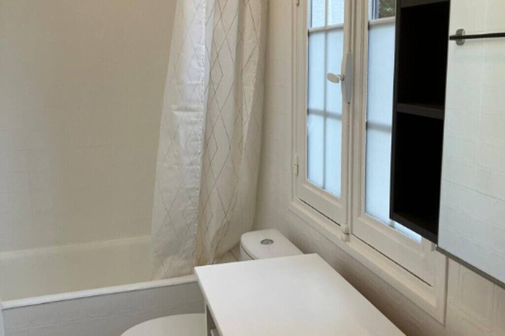 Photo of Bathroom in Le Vesinet