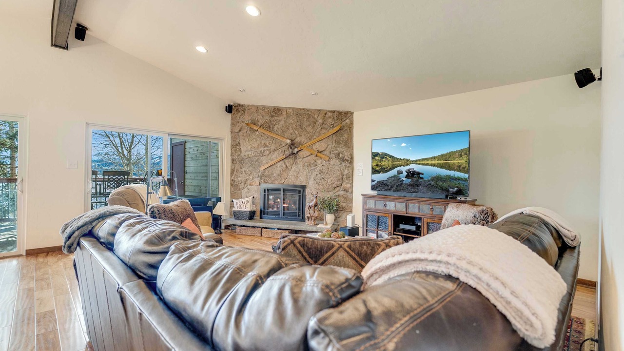 Photo of Livingroom in Dillon