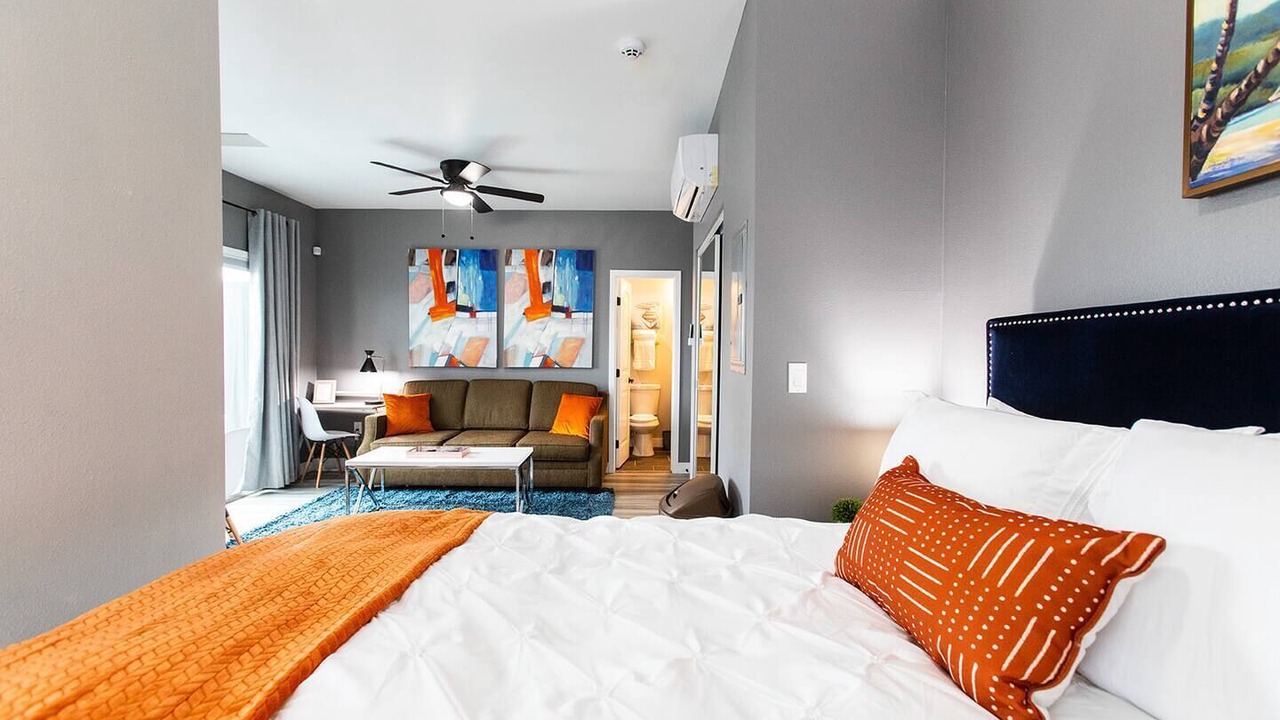 Photo of Bedroom in University Heights