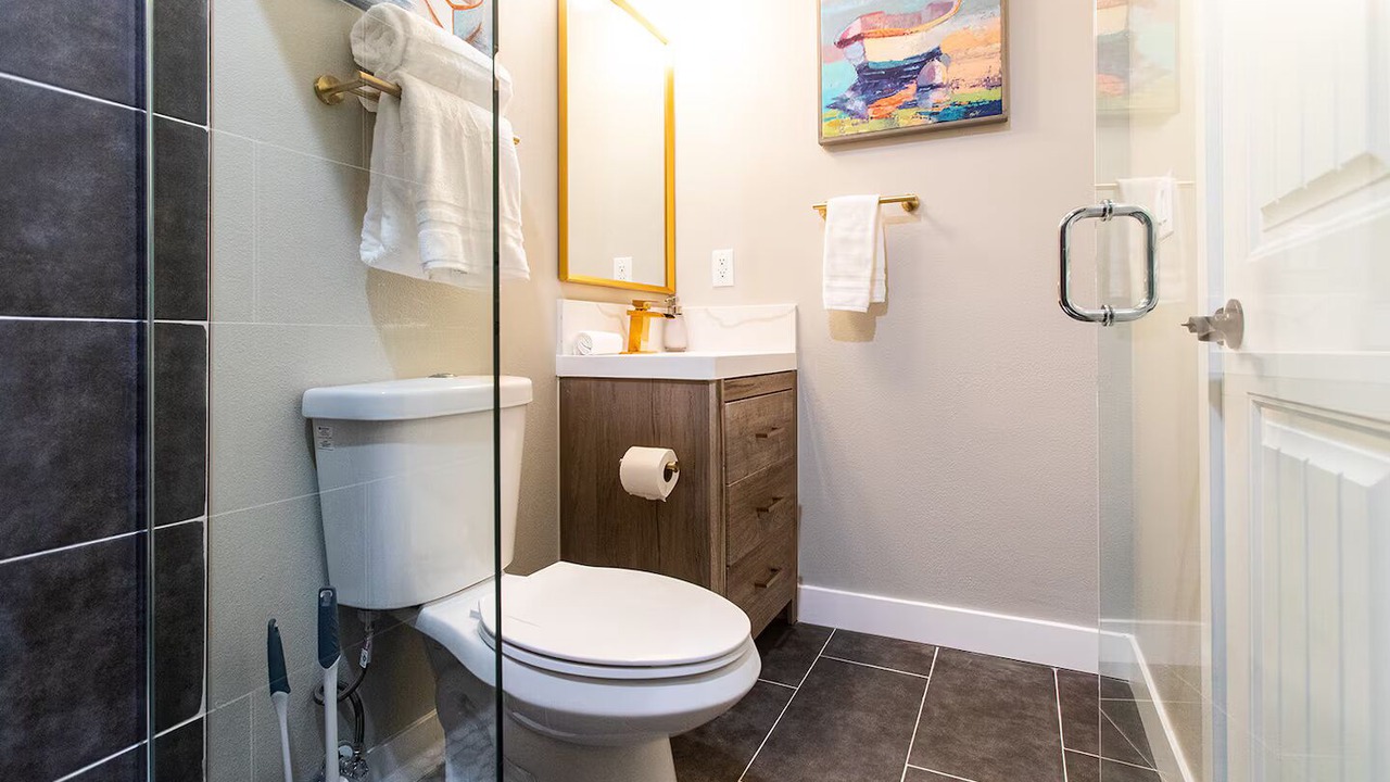Photo of Bathroom in University Heights
